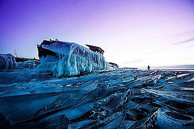 《孤岛危机：复刻版》Steam不采用D加密 首周8折促销